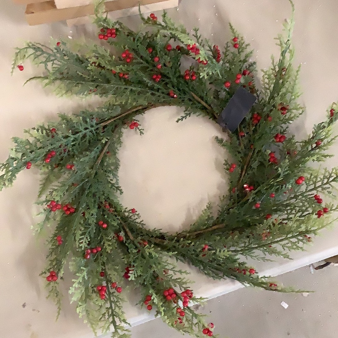 Pine pepper berry real touch wreath