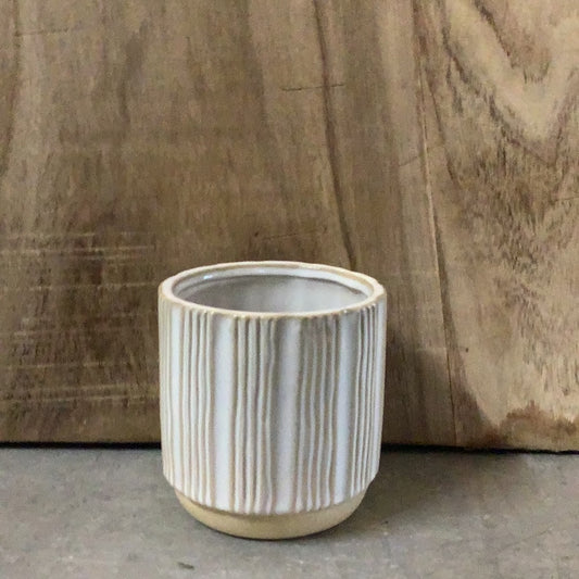 X-Small Beige Pot With a Downward Line Design