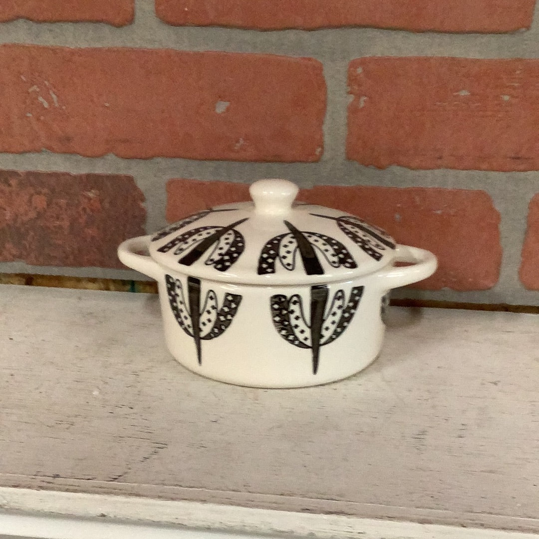 Stoneware Mini Bakers with Lid & Black & White Unique Patterns | Pick Your Style
