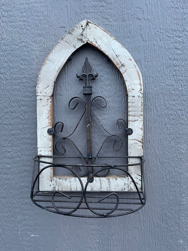 Small White Acerra Window with Basket